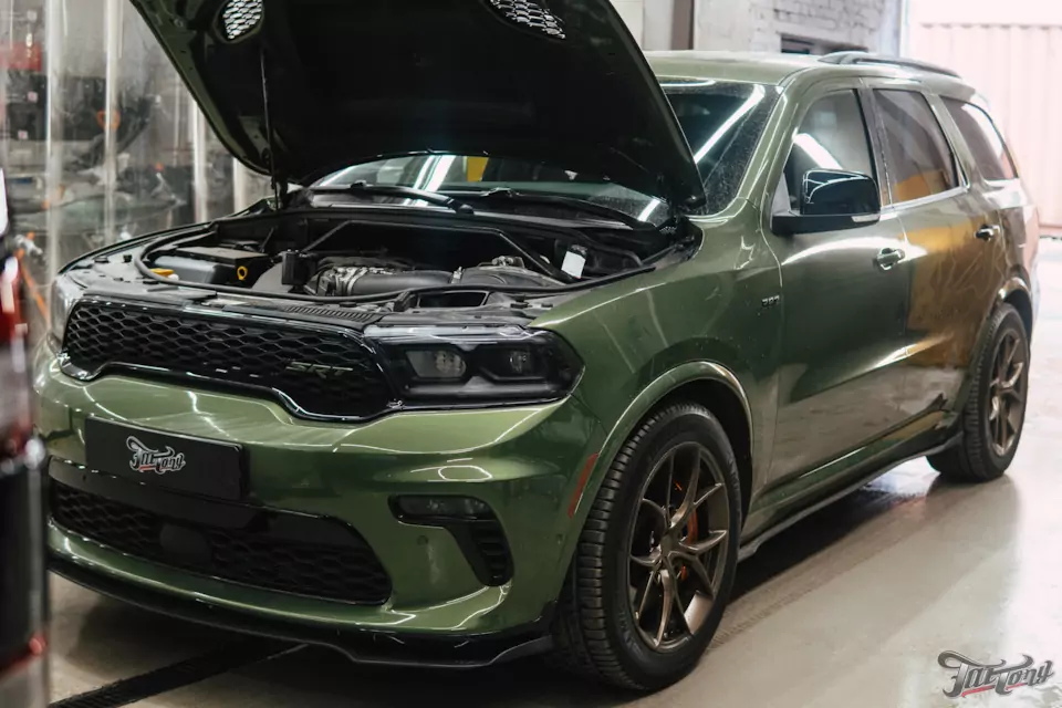 Мойка подкапотного пространства и обслуживание системы кондиционирования Dodge Durango